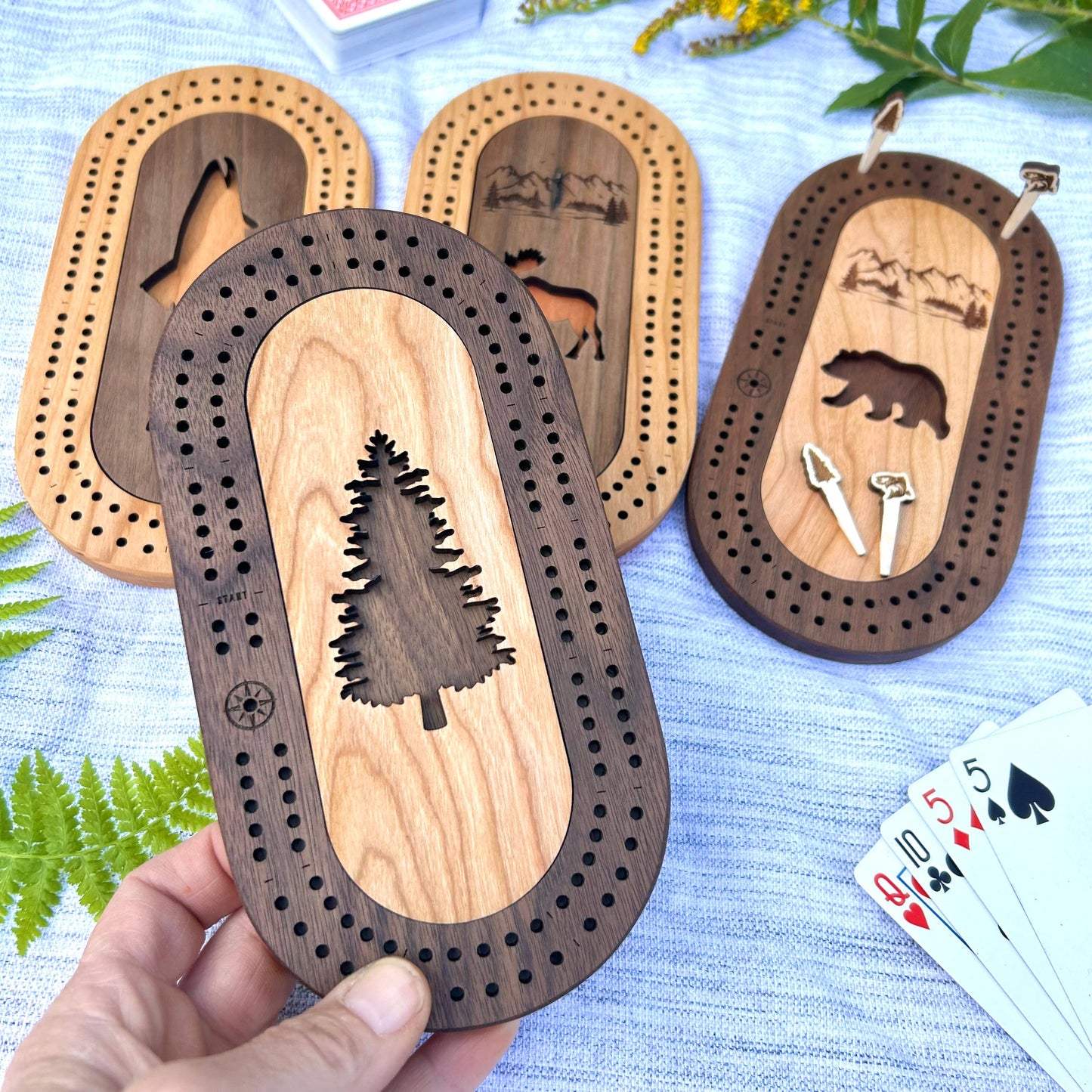 Tree Wildlife Mini Travel Cribbage Board & Custom Pegs Set